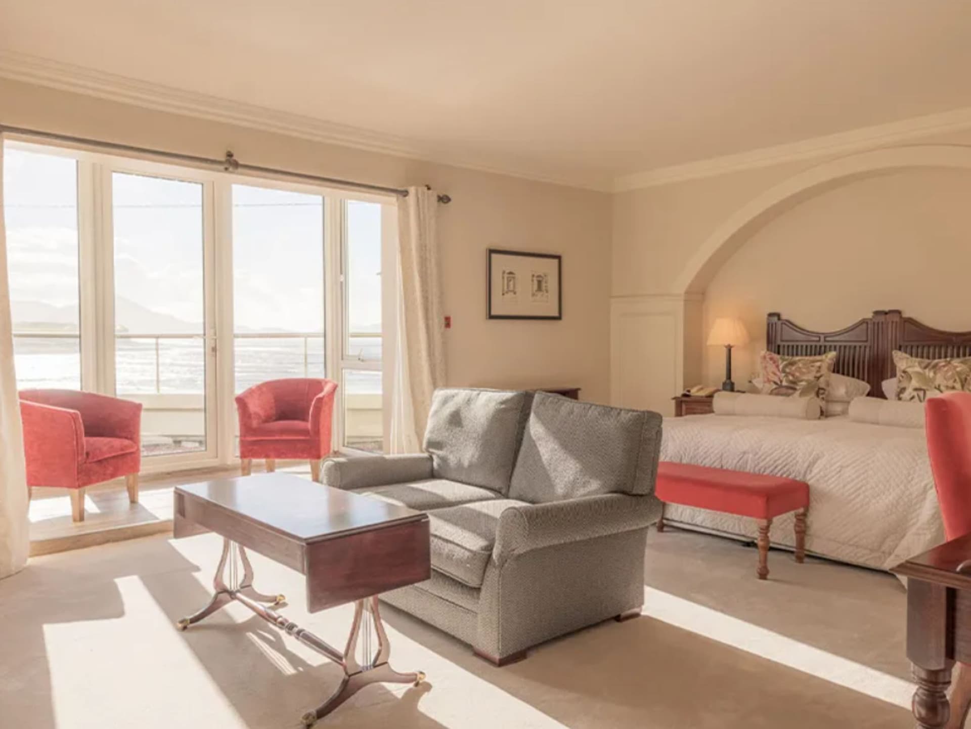 Butler Arms Hotel (4 Star)