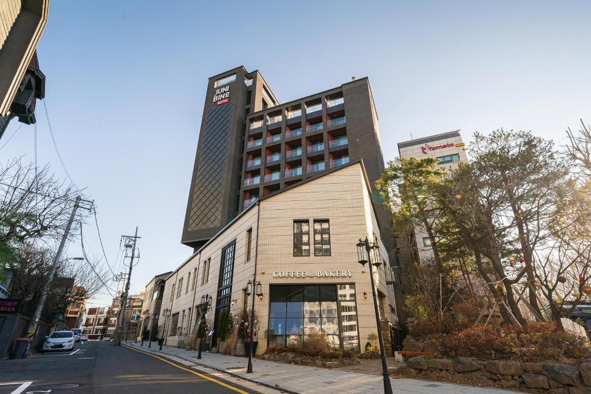 Hapjeong Junibino Hotel
