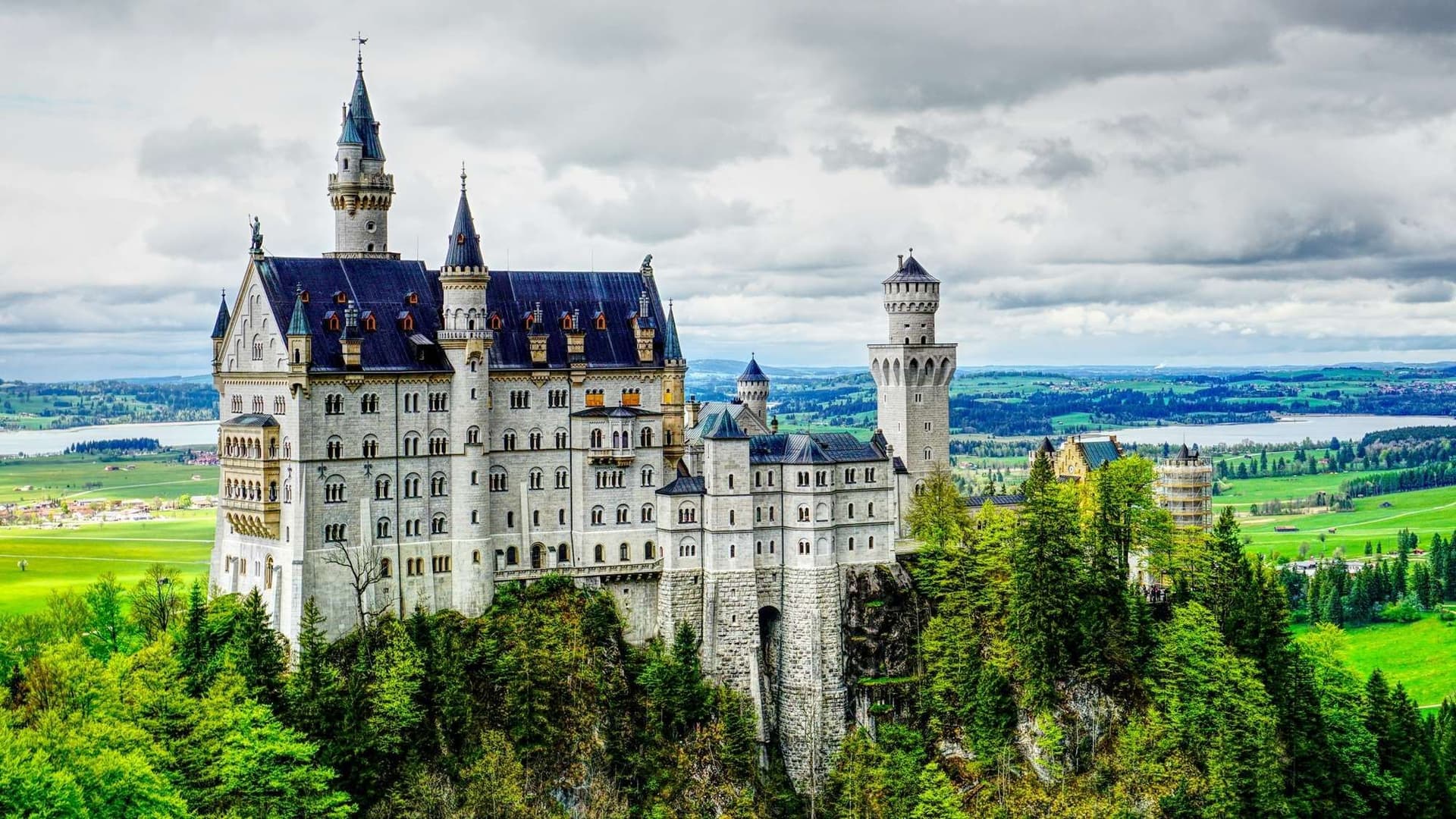 Fairytale Castles and Royal History