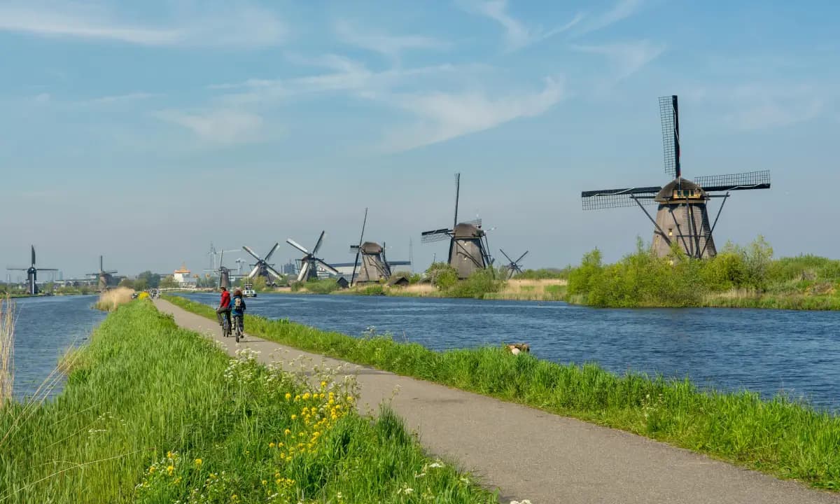 Amsterdam to Bruges Bike Tour