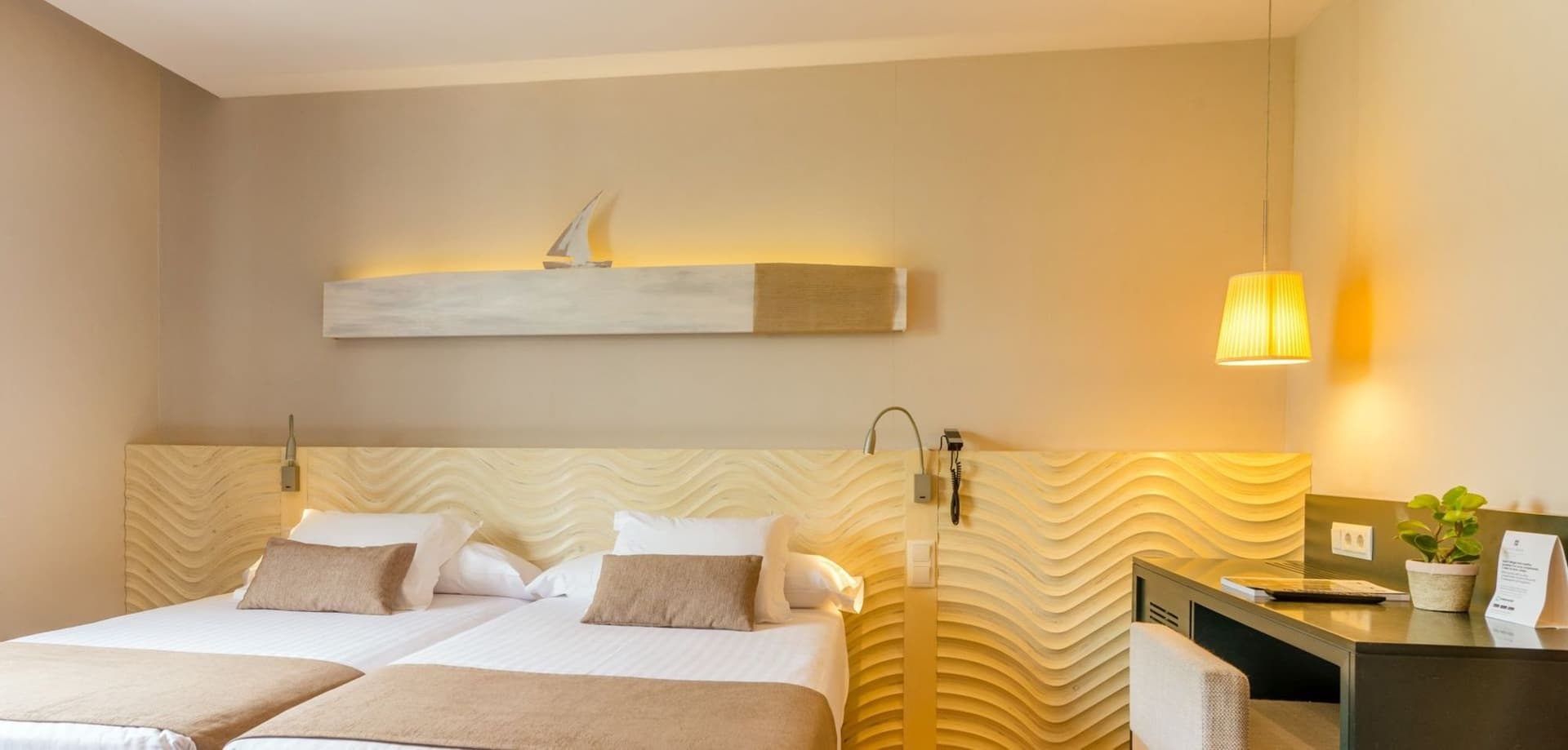 Hotel Alga (4-Star)