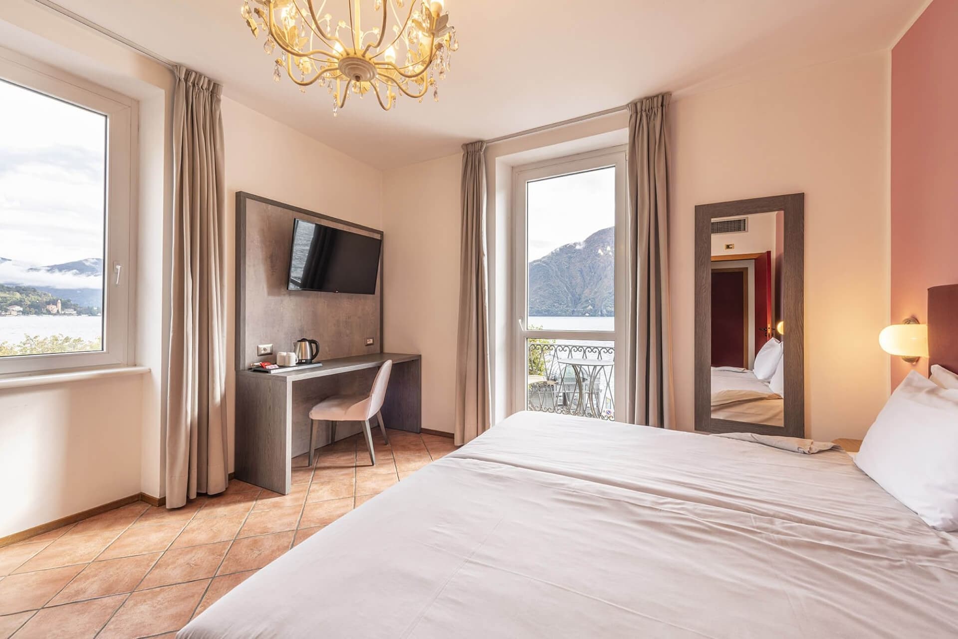 Albergo Lenno (4-star)