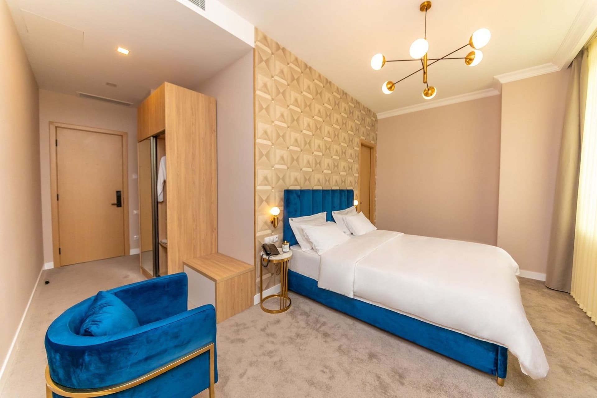 Kutaisi Newport Hotel (5-star)