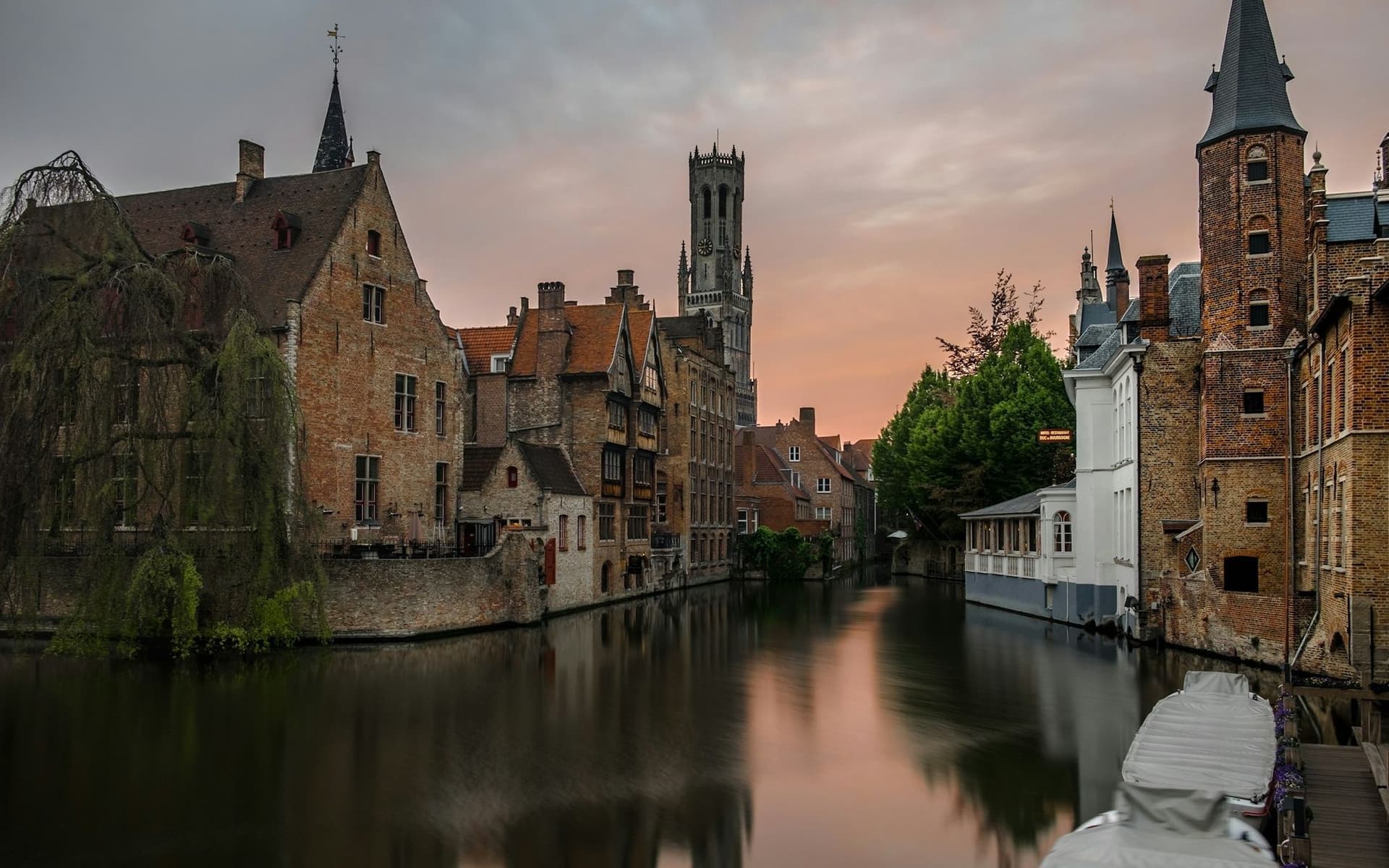 Fairytale Finish in Bruges