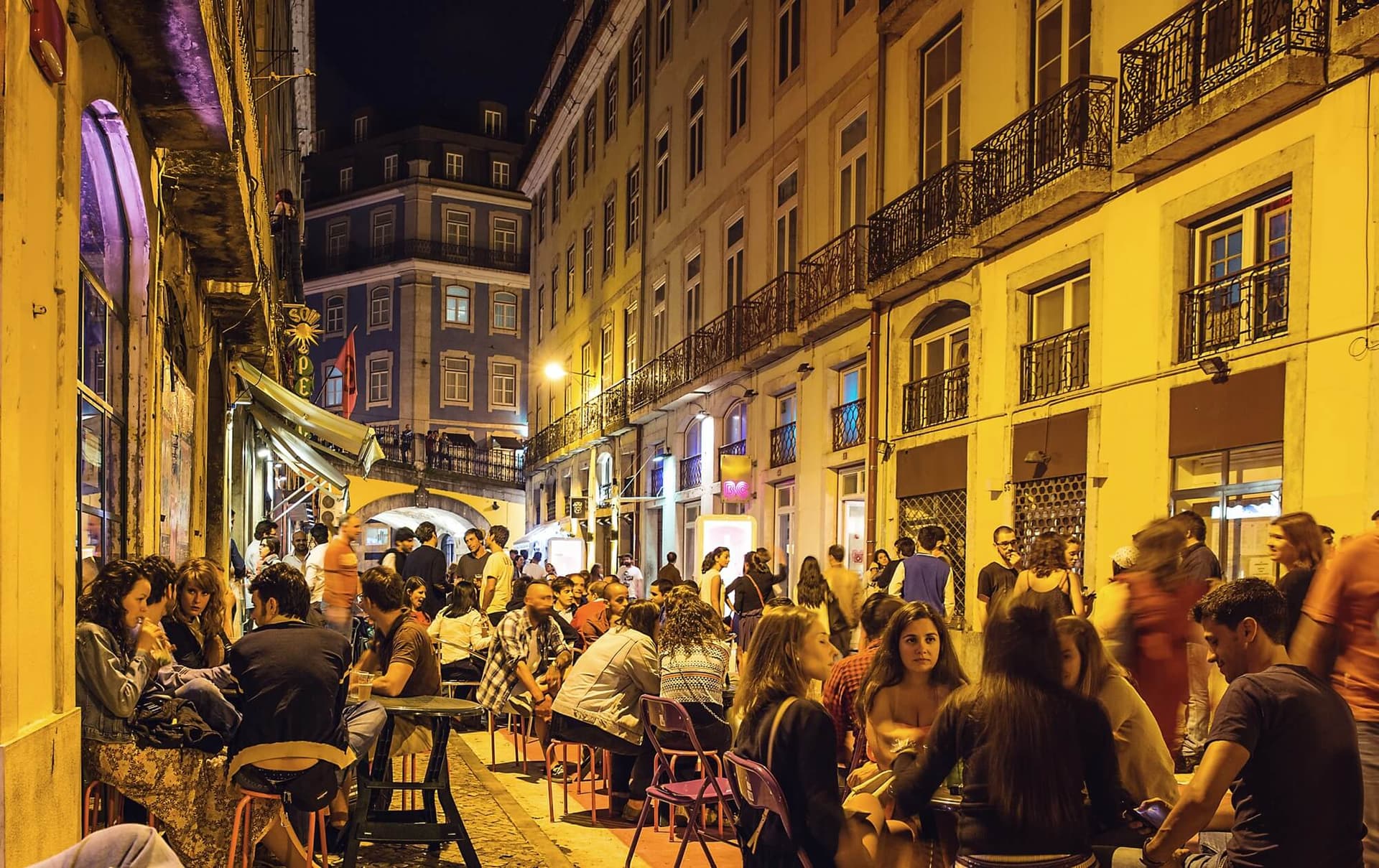Soak in the Vibes of Lisbon